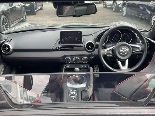 ロードスターRF 2.0 RS 6速MT/レカロシート/シートヒーター/BOSEサ LEDランプ ETC車載器 Iストップ キーレス フルオートエアコン アルミホイール 記録簿 TVナビ メモリーナビ バックカメ 車線逸脱警告 Sキー(4枚目)