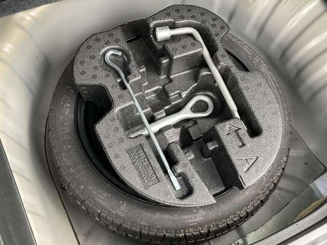 ノート 1.2 メダリスト アラウンドビューモニター/メモリーナビMC3 アラウンドビュモニター Aストップ インテリキー オートエアコン 左右エアバック バックビューモニター メモリーナビ ETC 1オーナー ナビTV パワーウインドー パワステ 運転席エアバッグ ABS(18枚目)