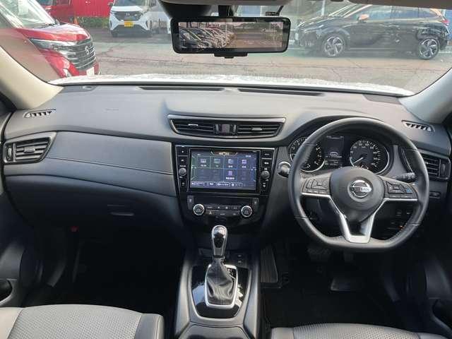 エクストレイル 2.0 20Xi 2列車 プロパイロット/メモリーナビMM320D-L/ドラ アイドリングストップ車 LEDヘットライト Rカメラ インテリキー レーンキープアシスト ETC ドライブレコーダー 記録簿 キーフリー 1オーナー TVナビ オートエアコン アルミホイール ABS(4枚目)