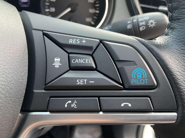 エクストレイル 2.0 20Xi 2列車 プロパイロット/メモリーナビMM320D-L/ドラ アイドリングストップ車 LEDヘットライト Rカメラ インテリキー レーンキープアシスト ETC ドライブレコーダー 記録簿 キーフリー 1オーナー TVナビ オートエアコン アルミホイール ABS(6枚目)