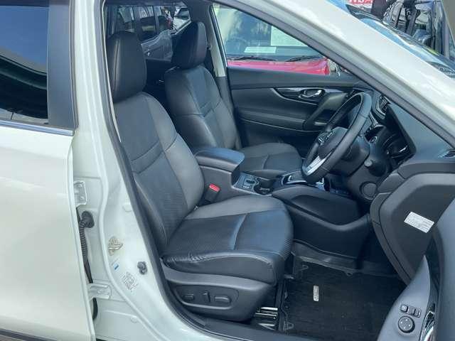 エクストレイル 2.0 20Xi 2列車 プロパイロット/メモリーナビMM320D-L/ドラ アイドリングストップ車 LEDヘットライト Rカメラ インテリキー レーンキープアシスト ETC ドライブレコーダー 記録簿 キーフリー 1オーナー TVナビ オートエアコン アルミホイール ABS(13枚目)