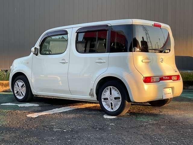 キューブ １．５　１５Ｘ　Ｍセレクション　ＣＤチューナー／アイドリングストップ／プラス　１オーナー　ＡＣ　スマートキープッシュスタート　パワーウィンドウ　記録簿　エアバック　キーレス　ＡＢＳ　Ｗエアバッグ　パワーステアリング　エコモード（7枚目）