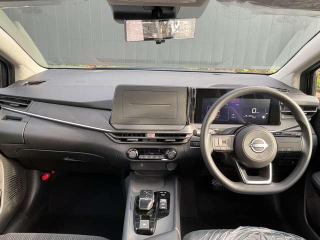 ノート 1.2 X ※雹害車両/アラウンドビューモニター/イン リアカメラ 衝突被害軽減ブレ-キ 全方位カメラ LEDヘッドライト レーンアシスト インテリジェントキー サイドカーテンエアバック サイドカメラ パワーウィンドウ オートエアコン キーレス ABS(4枚目)