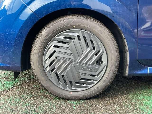 ノート 1.2 X ※雹害車両/アラウンドビューモニター/イン リアカメラ 衝突被害軽減ブレ-キ 全方位カメラ LEDヘッドライト レーンアシスト インテリジェントキー サイドカーテンエアバック サイドカメラ パワーウィンドウ オートエアコン キーレス ABS(8枚目)