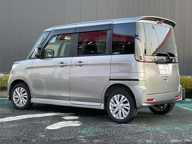 スペーシアカスタムＺ ６６０　カスタム　Ｚ　デュアルカメラブレーキサポート装着車　全方位モニター／メモリーナビ／ＥＴＣ／運転席シ　全方位モニター　デュアルエアバック　ナビＴＶ　Ｓエネチャージ　ワンセグＴＶ　ＡＷ　ＥＴＣ　スマートキー　オートエアコン　キーレス　メモリーナビ　パワーウィンドウ　ＡＢＳ　記録簿　エアバッグ　Ｒカメ（7枚目）