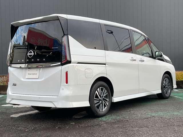 セレナ 2.0 ハイウェイスターV ※雹害車両/日産コネクトナビ/プロパイロッ W電動スライド レーダークルコン レーンアシスト LEDランプ ワンオーナー車 ETC装備 カーテンエアバッグ アルミホイール キーフリー メモリ-ナビ ナビTV エアコン ドラレコ ワンセグTV(2枚目)