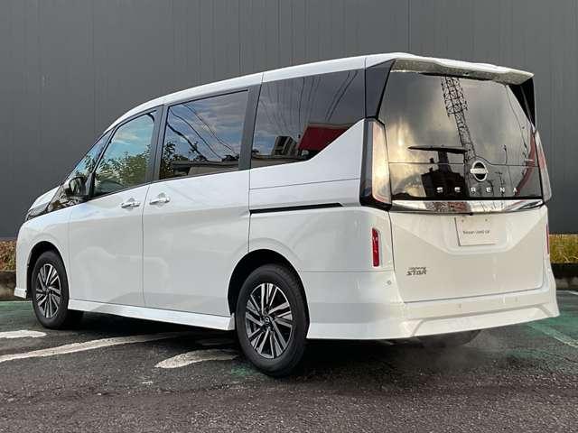 セレナ 2.0 ハイウェイスターV ※雹害車両/日産コネクトナビ/プロパイロッ W電動スライド レーダークルコン レーンアシスト LEDランプ ワンオーナー車 ETC装備 カーテンエアバッグ アルミホイール キーフリー メモリ-ナビ ナビTV エアコン ドラレコ ワンセグTV(7枚目)