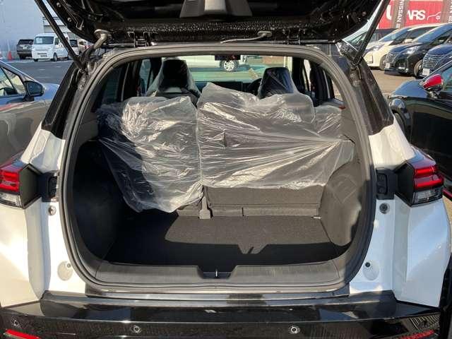 オーラ 1.2 NISMO ※雹害未使用車/寒冷地仕様/ホットプラスク カーテンエアバッグ エマブレ 寒冷地 インテリキー 車線逸脱警報 キーフリーシステム ダブルエアバック アルミホイール 運転席エアバッグ ABS フルオートエアコン バックカメラ パワーウィンドウ(14枚目)