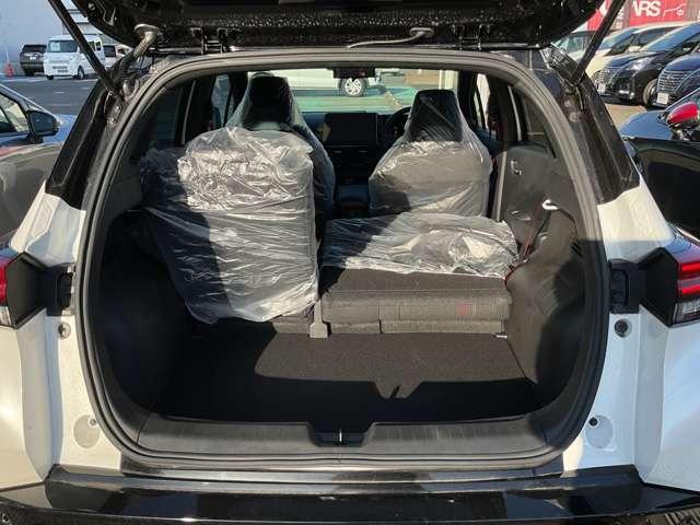 オーラ 1.2 NISMO ※雹害未使用車/寒冷地仕様/ホットプラスク カーテンエアバッグ エマブレ 寒冷地 インテリキー 車線逸脱警報 キーフリーシステム ダブルエアバック アルミホイール 運転席エアバッグ ABS フルオートエアコン バックカメラ パワーウィンドウ(16枚目)