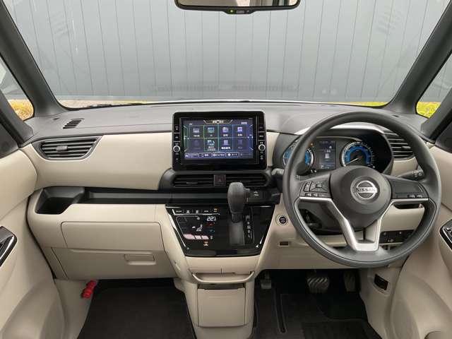 ルークス 660 X 純正ナビ/アラウンドビューモニター/ドラレ アラモニ 前後衝突軽減ブレーキ ワンオーナー車 車線逸脱防止 ETC スマートキー 定期点検記録簿 キーフリー ドライブレコーダー i-stop フルオートエアコン パワーウインドウ バックカメラ(4枚目)