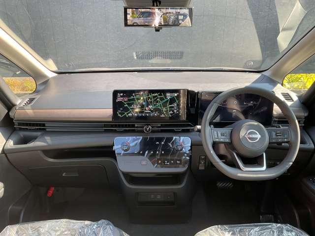 セレナ 2.0 ハイウェイスターV ※雹害未使用車/日産コネクトナビ/プロパイ W電動スライド レーダークルコン レーンアシスト LEDランプ ETC装備 カーテンエアバッグ アルミホイール キーフリー メモリ-ナビ ナビTV エアコン ドラレコ ワンセグTV バックカメラ(4枚目)