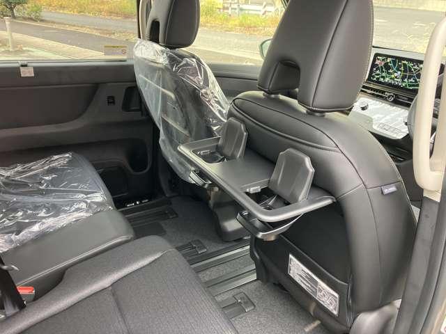 セレナ 2.0 ハイウェイスターV ※雹害未使用車/日産コネクトナビ/プロパイ W電動スライド レーダークルコン レーンアシスト LEDランプ ETC装備 カーテンエアバッグ アルミホイール キーフリー メモリ-ナビ ナビTV エアコン ドラレコ ワンセグTV バックカメラ(9枚目)