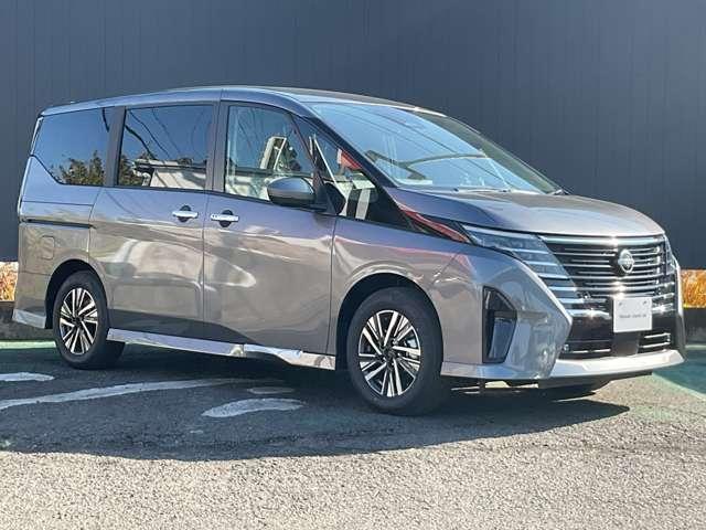 セレナ 2.0 ハイウェイスターV ※雹害未使用車/日産コネクトナビ/プロパイ W電動スライド レーダークルコン レーンアシスト LEDランプ ETC装備 カーテンエアバッグ アルミホイール キーフリー メモリ-ナビ ナビTV エアコン ドラレコ ワンセグTV バックカメラ(10枚目)