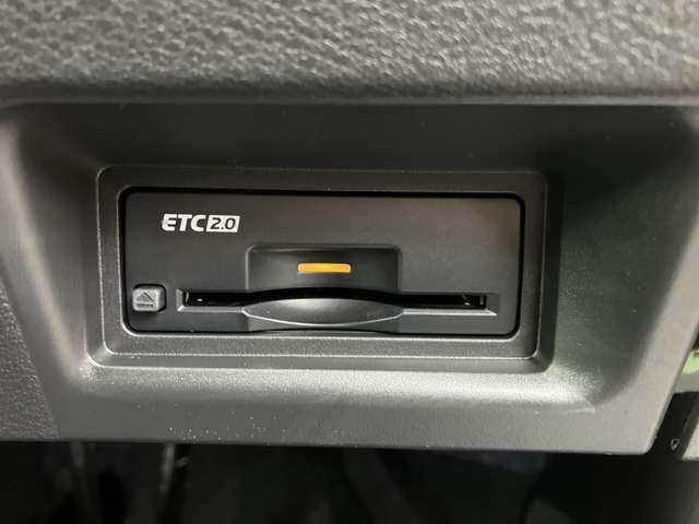 セレナ 2.0 ハイウェイスターV ※雹害未使用車/日産コネクトナビ/プロパイ W電動スライド レーダークルコン レーンアシスト LEDランプ ETC装備 カーテンエアバッグ アルミホイール キーフリー メモリ-ナビ ナビTV エアコン ドラレコ ワンセグTV バックカメラ(14枚目)