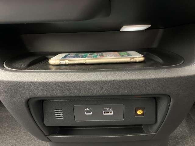 セレナ 2.0 ハイウェイスターV ※雹害未使用車/日産コネクトナビ/プロパイ W電動スライド レーダークルコン レーンアシスト LEDランプ ETC装備 カーテンエアバッグ アルミホイール キーフリー メモリ-ナビ ナビTV エアコン ドラレコ ワンセグTV バックカメラ(15枚目)