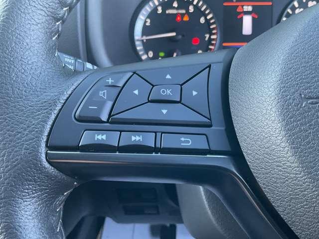 キャラバン ２．０　グランド　プレミアムＧＸ　ロングボディ　トランスポーター　ベッド無車　※雹害未使用車／アラウンドビューモニター／　レーンキープ　Ｗエアバック　スマートキー＆プッシュスタート　キーレスエントリー　Ｂカメラ　オートエアコン　ＬＥＤヘッドライト　パワーウィンド　ＡＢＳ　パワーステアリング　マルチカメラ（11枚目）