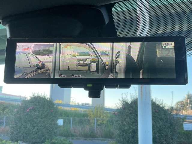 キャラバン ２．０　グランド　プレミアムＧＸ　ロングボディ　トランスポーター　ベッド無車　※雹害未使用車／アラウンドビューモニター／　レーンキープ　Ｗエアバック　スマートキー＆プッシュスタート　キーレスエントリー　Ｂカメラ　オートエアコン　ＬＥＤヘッドライト　パワーウィンド　ＡＢＳ　パワーステアリング　マルチカメラ（13枚目）