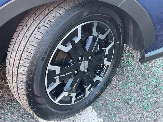 ノート １．２　ＡＵＴＥＣＨ　クロスオーバー　当社社用車／純正ナビ／アラウンドビューモニ　スマートキ　踏み間違い衝突防止アシスト　３６０°カメラ　ＬＤＡ　ＬＥＤヘッドランプ　ドライブレコーダー　バックカメラ　フルオートエアコン　アルミホイール　メモリーナビ　ＡＢＳ　ＥＴＣ　１オーナー（3枚目）