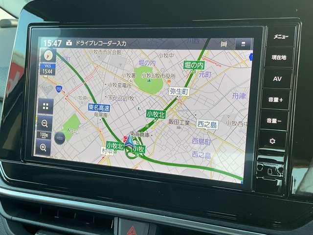 ノート １．２　ＡＵＴＥＣＨ　クロスオーバー　当社社用車／純正ナビ／アラウンドビューモニ　スマートキ　踏み間違い衝突防止アシスト　３６０°カメラ　ＬＤＡ　ＬＥＤヘッドランプ　ドライブレコーダー　バックカメラ　フルオートエアコン　アルミホイール　メモリーナビ　ＡＢＳ　ＥＴＣ　１オーナー（9枚目）