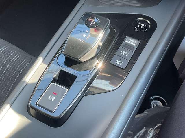 ノート １．２　Ｘ　※雹害未使用車／日産コネクトナビ／プロパイ　リアカメラ　衝突被害軽減ブレ－キ　全方位カメラ　ＥＴＣ付　ＬＥＤヘッドライト　レーダークルーズ　レーンアシスト　インテリジェントキー　ワンセグＴＶ　ＴＶナビ　サイドカーテンエアバック　サイドカメラ（15枚目）