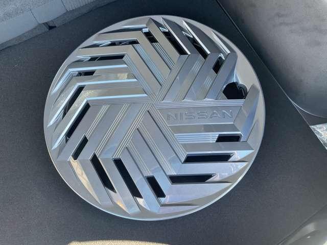 ノート １．２　Ｘ　※雹害未使用車／日産コネクトナビ／プロパイ　リアカメラ　衝突被害軽減ブレ－キ　全方位カメラ　ＥＴＣ付　ＬＥＤヘッドライト　レーダークルーズ　レーンアシスト　インテリジェントキー　ワンセグＴＶ　ＴＶナビ　サイドカーテンエアバック　サイドカメラ（19枚目）