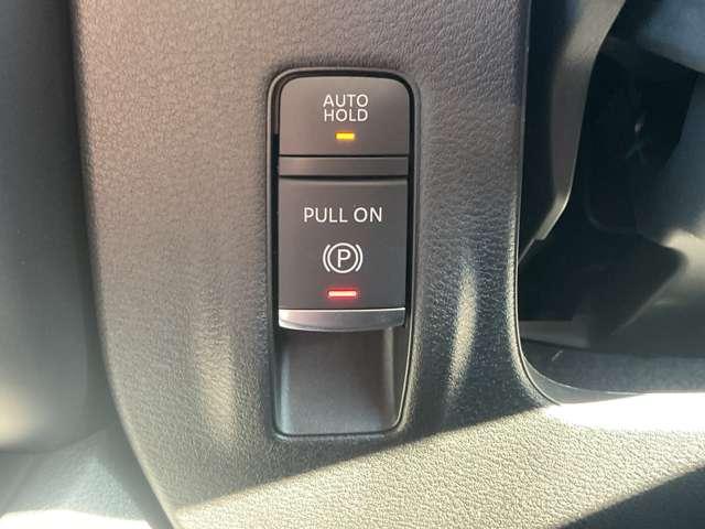 セレナ ２．０　ハイウェイスターＶ　※雹害未使用車／ナビ無し／プロパイロット／　Ｗ電動スライド　レーダークルコン　レーンアシスト　ＬＥＤランプ　カーテンエアバッグ　アルミホイール　キーフリー　エアコン　バックカメラ　ＡＢＳ　パワーウィンドウ　パワーステアリング　アイドリングＳ（15枚目）