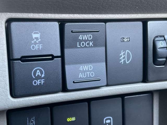 クリッパーリオ ６６０　Ｅ　ハイルーフ　４ＷＤ　当社社用車／純正ナビ／運転席シートヒーター　セキュリティアラーム　切替式４ＷＤ　衝突軽減　ＬＥＤヘッドライト　車線逸脱警報　スマートキー　メモリーナビ　アイドリングストップ（3枚目）