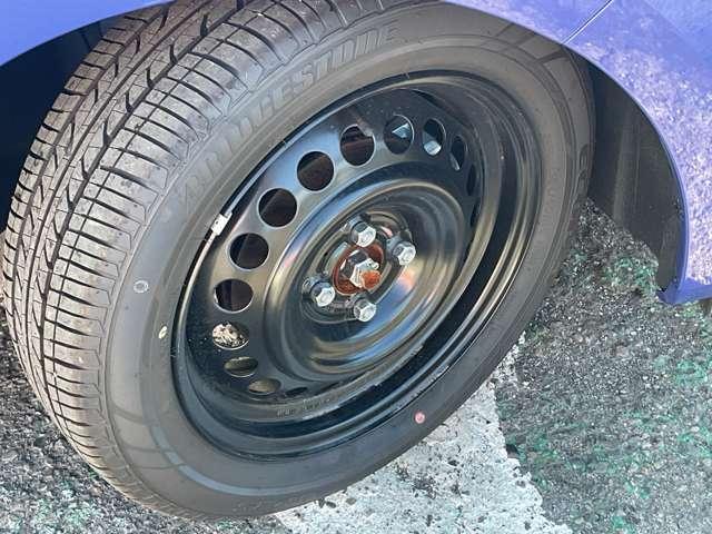 ノート １．２　Ｘ　※雹害未使用車／日産コネクトナビ／ＳＯＳコー　リアカメラ　衝突被害軽減ブレ－キ　全方位カメラ　ＥＴＣ付　ＬＥＤヘッドライト　レーンアシスト　インテリジェントキー　ワンセグＴＶ　ＴＶナビ　サイドカーテンエアバック　サイドカメラ　メモリーナビ　ＡＢＳ（7枚目）