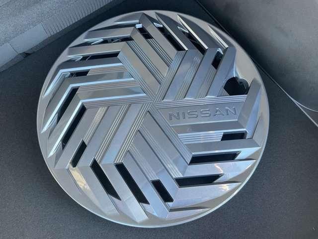 ノート １．２　Ｘ　※雹害未使用車／日産コネクトナビ／ＳＯＳコー　リアカメラ　衝突被害軽減ブレ－キ　全方位カメラ　ＥＴＣ付　ＬＥＤヘッドライト　レーンアシスト　インテリジェントキー　ワンセグＴＶ　ＴＶナビ　サイドカーテンエアバック　サイドカメラ　メモリーナビ　ＡＢＳ（8枚目）