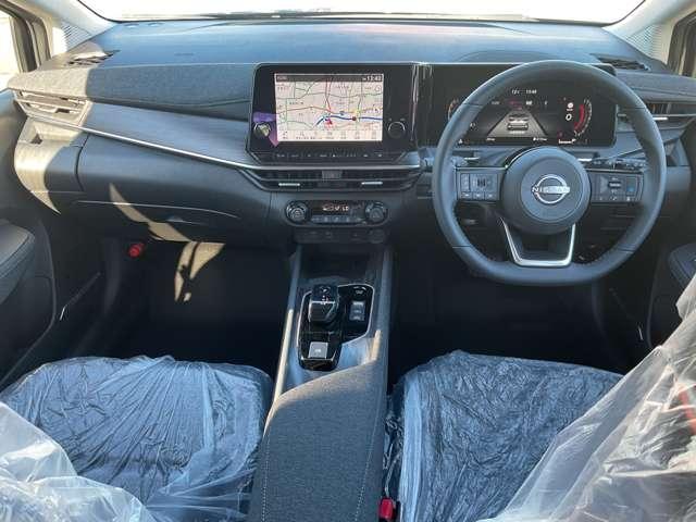 オーラ １．２　Ｇ　※雹害未使用車／プロパイロット／アラウンド　自動（被害軽減）ブレーキ　ＬＥＤ　ＬＫＡ　サイドカメラ　ＥＴＣ　カーテンエアバッグ　イモビライザー　アルミホイール　インテリジェントキー　パワーウィンドウ　フルオートエアコン　キーレスエントリー（4枚目）