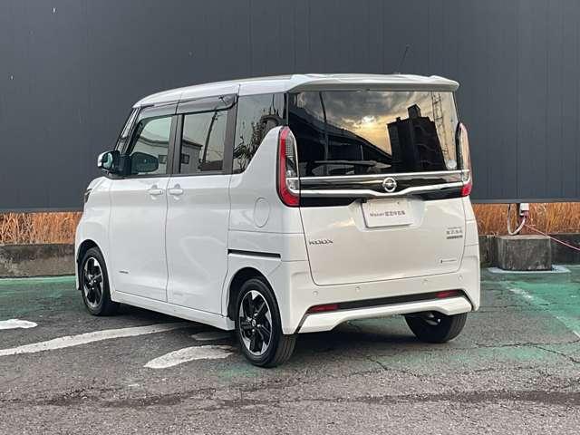 ルークス ６６０　ハイウェイスターＸ　プロパイロット　エディション　両側オートスライドドア／前席シートヒータ　左右パワースライドドア　アイドリング　イモビ　パノラマモニター　助手席エアバッグ　衝突軽減ブレーキ　ＰＷ　ナビ＆ＴＶ　１セグ　ＬＥＤヘッドライト　ＬＤＷ　スマートキー　ＥＴＣ　ワンオーナー車　ＰＳ（14枚目）