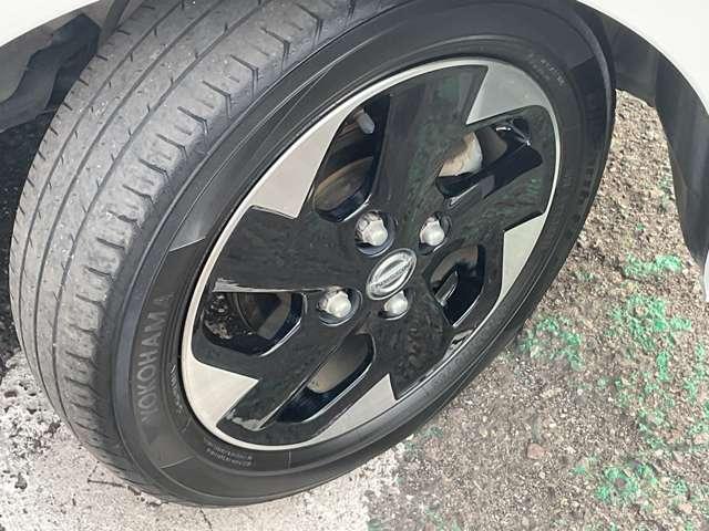 ルークス ６６０　ハイウェイスターＸ　プロパイロット　エディション　両側オートスライドドア／前席シートヒータ　左右パワースライドドア　アイドリング　イモビ　パノラマモニター　助手席エアバッグ　衝突軽減ブレーキ　ＰＷ　ナビ＆ＴＶ　１セグ　ＬＥＤヘッドライト　ＬＤＷ　スマートキー　ＥＴＣ　ワンオーナー車　ＰＳ（15枚目）