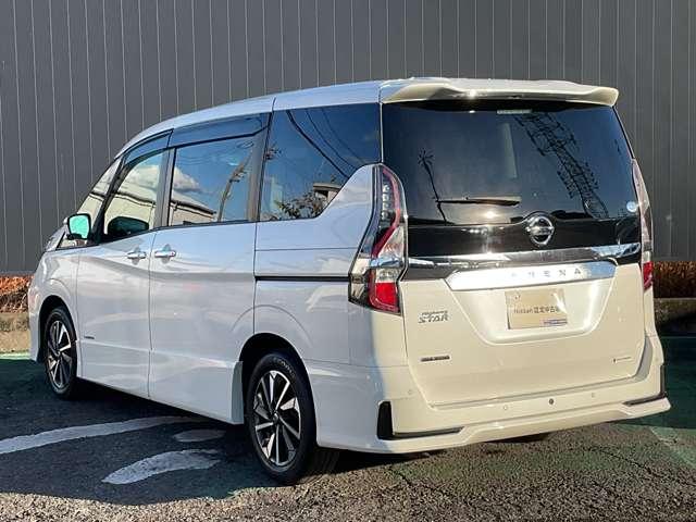 セレナ ２．０　ハイウェイスター　Ｖ　プロパイロット／後席モニター／両側オートス　サイドエアバッグ　アラウンドビュ－　アルミ　衝突被害軽減　ＬＤＰ　エアバッグ　両側オートスライドドア　ＬＥＤライト　インテリジェントキー　点検記録簿　サイドカメラ　メモリーナビ　アイドリングストップ（18枚目）