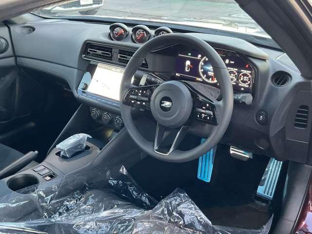 �X�^�C���b�V���ȉ^�]�ȉ��B�Ⴂ�ڐ�������튴���ӂ�X�|�[�e�B�ł��B