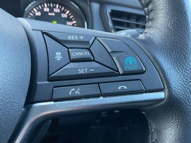 エクストレイル ２．０　２０Ｘｉ　ハイブリッド　４ＷＤ　プロパイロット／全席シートヒーター／運転席　ＬＥＤ　アダプティブクルーズコントロール　パートタイム４ＷＤ　ドライブレコーダー　ＥＴＣ　エアコン　Ｒカメラ　アルミ　ＡＢＳ　ＴＶナビ　メモリーナビ　ワンセグＴＶ　寒冷地仕様　キーレスエントリー（3枚目）