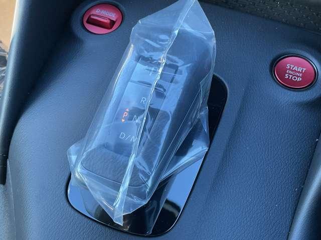 �y�d���V�t�g�z�O��̓��������ŊȒP�ɑ���ł����i�I�ȃf�U�C���̓d���V�t�g�B�����₷���A��ɓ���݂₷���݌v�ƂȂ��Ă��܂��B