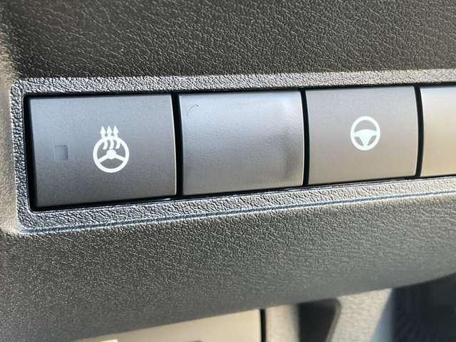 オーラ １．２　Ｇ　※雹害車／プロパイロット／アラウンドビュー　フルセグテレビ　前席シートヒーター　ハイビームアシスト　ＥＴＣ車載器　アルミ　ＬＤＷ　ＬＥＤライト　バックモニター　エアバッグ　サイドエアバッグ　ＡＢＳ（7枚目）