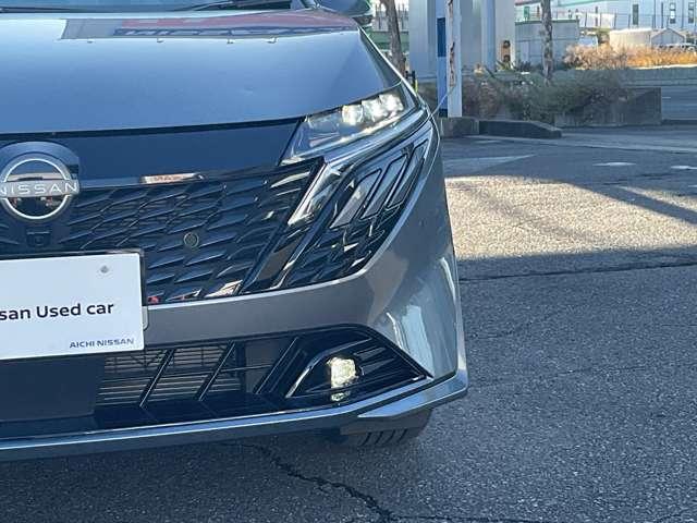 オーラ １．２　Ｇ　※雹害車／プロパイロット／アラウンドビュー　フルセグテレビ　前席シートヒーター　ハイビームアシスト　ＥＴＣ車載器　アルミ　ＬＤＷ　ＬＥＤライト　バックモニター　エアバッグ　サイドエアバッグ　ＡＢＳ（21枚目）