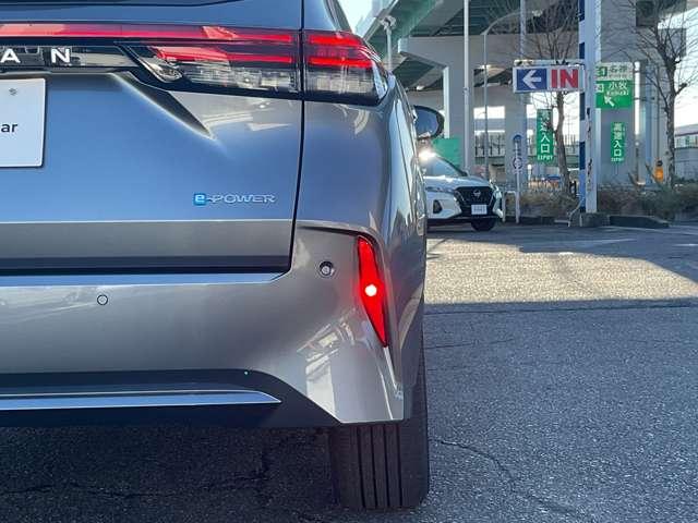 オーラ １．２　Ｇ　※雹害車／プロパイロット／アラウンドビュー　フルセグテレビ　前席シートヒーター　ハイビームアシスト　ＥＴＣ車載器　アルミ　ＬＤＷ　ＬＥＤライト　バックモニター　エアバッグ　サイドエアバッグ　ＡＢＳ（22枚目）