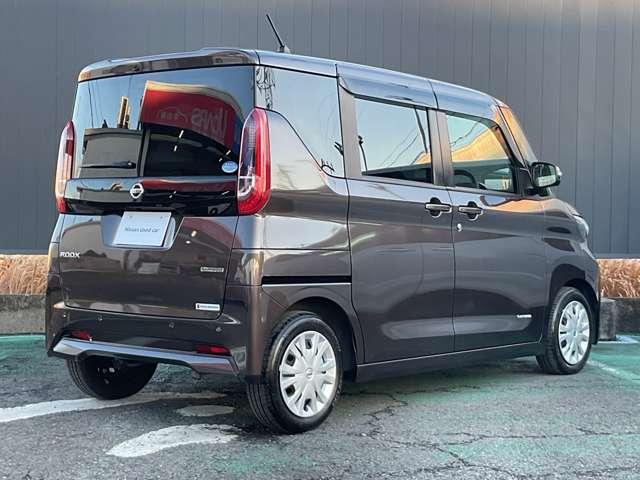 ルークス ６６０　Ｘ　メモリーナビＭＭ３２０Ｄ－Ｌ／前方用・後方用ドラ　ＡＨＢ　地デジ　緊急ブレーキ　ワンオ－ナ－車　アイドリングＳ　ＥＴＣ付き　インテリキー　ドラレコ　サイドエアバック　Ｂカメラ　パワーウインドウ　ＡＢＳ（2枚目）