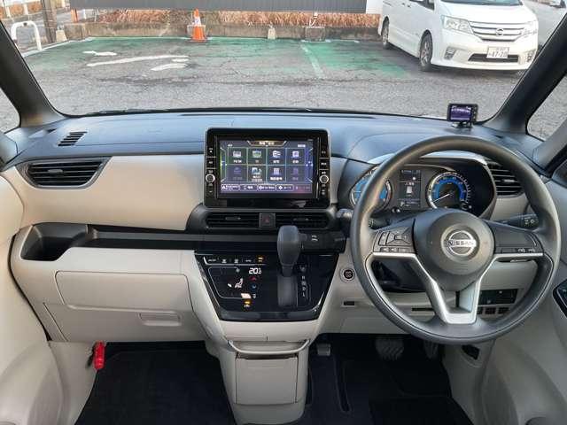 ルークス ６６０　Ｘ　メモリーナビＭＭ３２０Ｄ－Ｌ／前方用・後方用ドラ　ＡＨＢ　地デジ　緊急ブレーキ　ワンオ－ナ－車　アイドリングＳ　ＥＴＣ付き　インテリキー　ドラレコ　サイドエアバック　Ｂカメラ　パワーウインドウ　ＡＢＳ（4枚目）