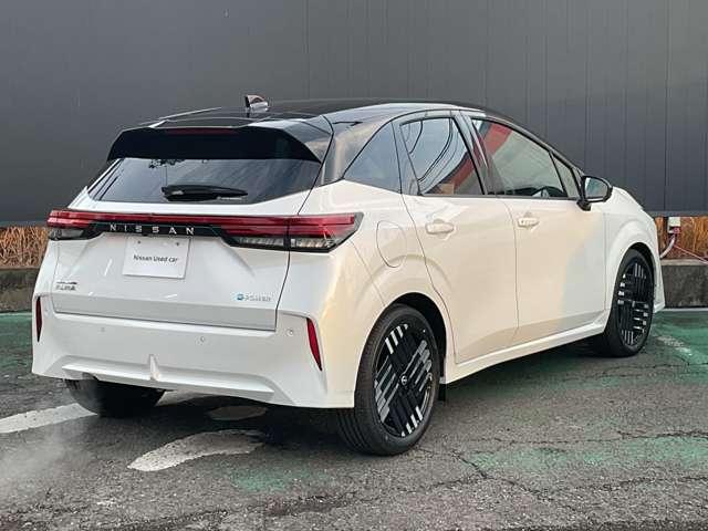 オーラ 1.2 G レザーエディション ※雹害車/プロパイロット/アラウンドビュー スマ-トキ- ETC車載器 AHB LEDライト ナビ&TV 追従式クルーズコントロール レーンキープ アルミホイール エアバッグ エアコン ABS(2枚目)