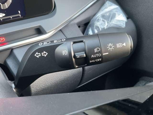 オーラ 1.2 G レザーエディション ※雹害車/プロパイロット/アラウンドビュー スマ-トキ- ETC車載器 AHB LEDライト ナビ&TV 追従式クルーズコントロール レーンキープ アルミホイール エアバッグ エアコン ABS(27枚目)