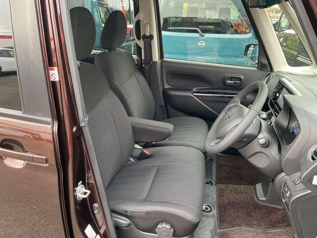 デイズルークス ６６０　ハイウェイスターＸ　メモリーナビＭＭ３１６Ｄ－Ｗ／片側オートスライド　スマートキ－　アイスト　衝突軽減ブレーキシステム　ハイビームＡ　地デジフルセグ　バックカメラ　レーンキープ　ナビＴＶ　１オーナー　エアバック　ＥＴＣ（5枚目）