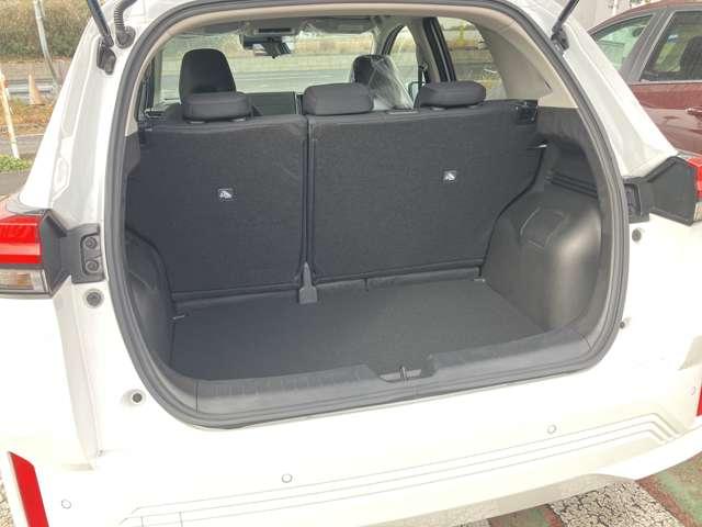 ノート １．２　Ｘ　※雹害未使用車／ナビ無し／アラウンドビュー　助手席エアバック　ＰＳ　ＰＷ　盗難防止　キーフリーシステム　【ＬＥＤヘッドライト】　ＡＡＣ　オートハイビーム　カーテンエアバック　バックカメラ　ＡＢＳ（25枚目）