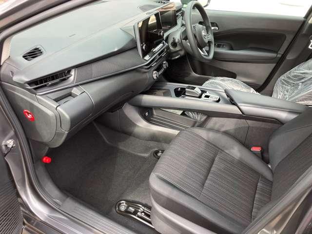 ノート １．２　Ｘ　※雹害未使用車／ナビ無し／アラウンドビュー　助手席エアバック　ＰＳ　ＰＷ　盗難防止　キーフリーシステム　【ＬＥＤヘッドライト】　ＡＡＣ　オートハイビーム　カーテンエアバック　バックカメラ　ＡＢＳ（44枚目）