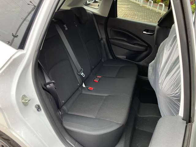 ノート １．２　Ｘ　※雹害未使用車／ナビ無し／アラウンドビュー　助手席エアバック　ＰＳ　ＰＷ　盗難防止　キーフリーシステム　【ＬＥＤヘッドライト】　ＡＡＣ　オートハイビーム　カーテンエアバック　バックカメラ　ＡＢＳ（57枚目）