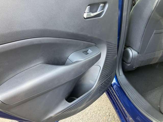 ノート １．２　Ｘ　※雹害未使用車／ナビ無し／アラウンドビュー　助手席エアバック　ＰＳ　ＰＷ　キーフリーシステム　【ＬＥＤヘッドライト】　ＡＡＣ　アルミ　オートハイビーム　カーテンエアバック　バックカメラ　ＡＢＳ　エアＢ（52枚目）