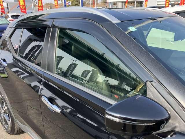 �J�̓��ł����������J���Ċ��C���邱�Ƃ��ł��܂��B����ƕ֗��ȃo�C�U�[�ł��B