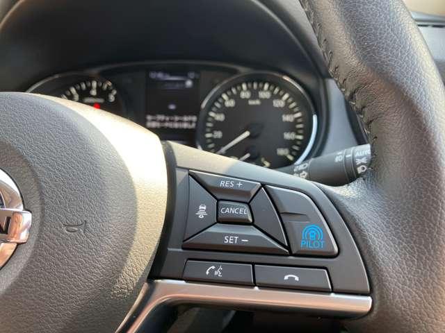 エクストレイル 2.0 20Xi レザーエディション 2列車 タン色内装/社外(パナソニック製)メモリー アルミホイール ハイビームアシスト メモリーナビ レーダークルーズ レザーシート スマートキー 全周囲カメラ 衝突被害軽減システム シートヒーター ETC(3枚目)